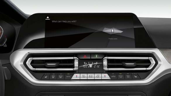 BMW Série 3 Berline, BMW Intelligent Personal Assistant. Gros plan de l’affichage du poste de conduite de la BMW Série 3 Berline avec BMW Intelligent Personal Assistant.