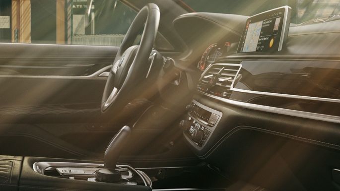 BMW Série 7 Berline Individual, aménagement intérieur de qualité supérieure BMW Série 7 Berline Individual, aménagement intérieur de qualité supérieure en noir