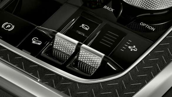 Intérieur de la BMW X6, modes Offroad. Intérieur de la BMW X6 avec vue sur les modes Offroad.