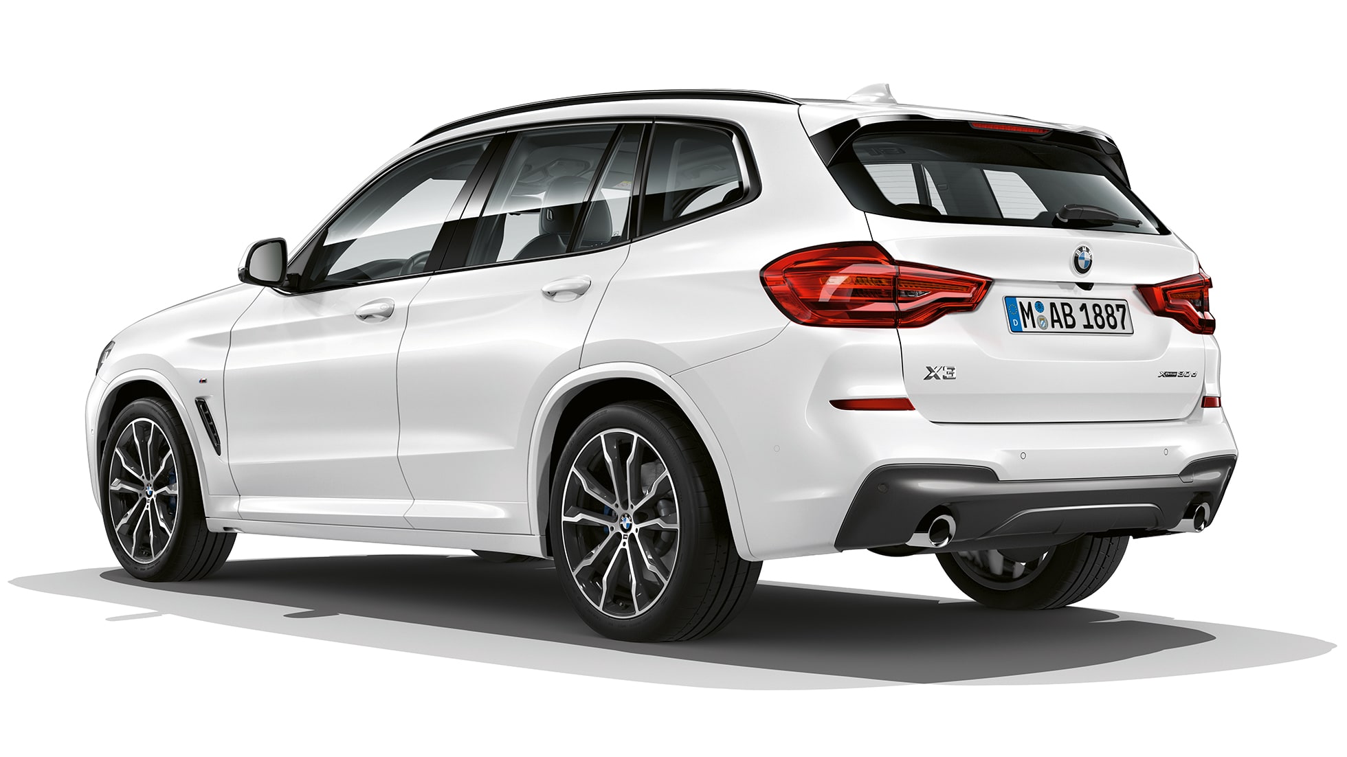 BMW X3 M40i, Modèle M Sport, vue de trois quarts de la poupe BMW X3 M40i, Modèle M Sport, vue de trois quarts de la poupe