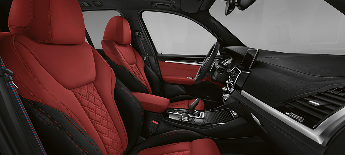 BMW X3, revêtement intérieur BMW Individual étendu en cuir Merino Feinnarbe en Fionarot/Schwarz BMW X3, revêtement intérieur BMW Individual étendu en cuir Merino Feinnarbe en Fionarot/Schwarz