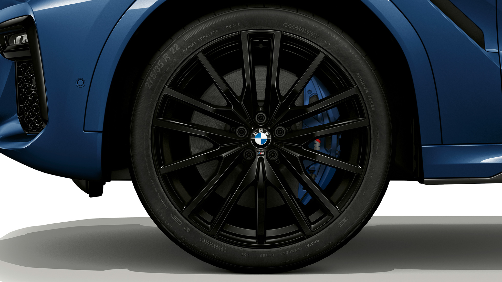 BMW X6 avec Kit M Sport, jante en alliage léger. BMW X6 avec Kit M Sport, détail d’une jante en alliage léger.