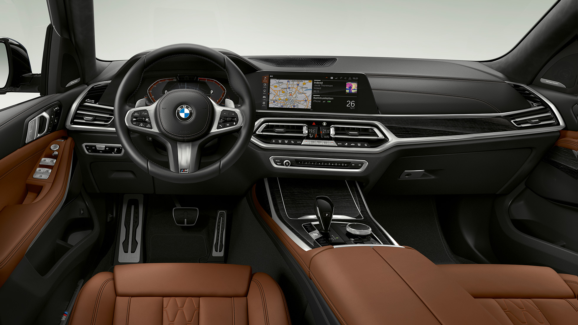 BMW X7, BMW Individual X7 xDrive40i vue de profil Vue de profil de la BMW X7 dotée de l’équipement BMW Individual X7 xDrive40i