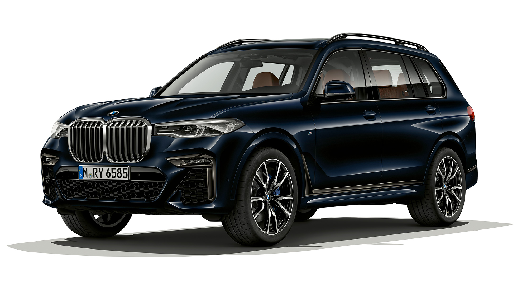 BMW X7 BMW Individual X7 xDrive40i Vue en studio de trois quarts avant de la BMW Individual X7 xDrive40i
